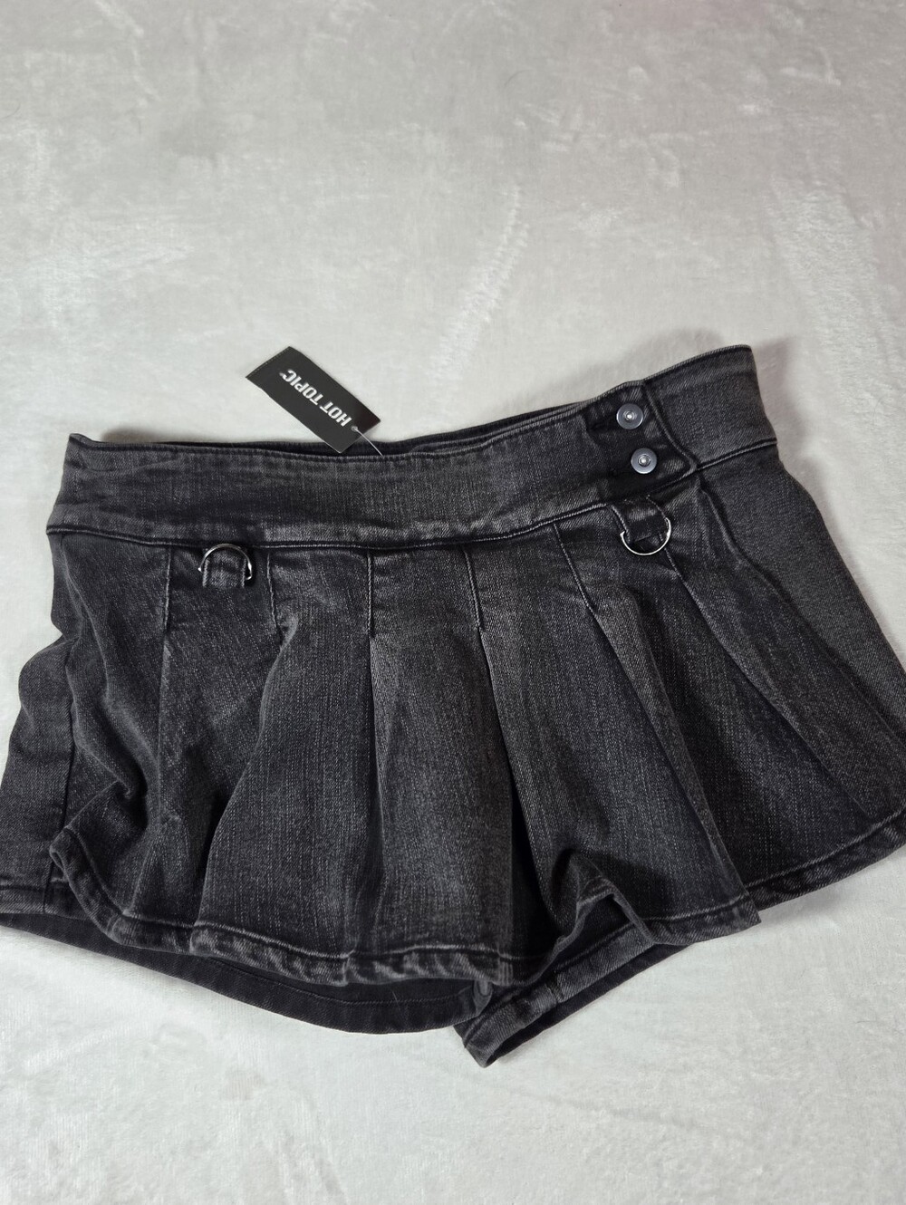 Hot Topic Black Pleated Denim Skort with D-Ring Accents